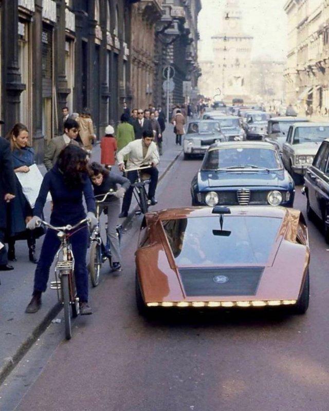 Невероятный Lancia Bertone Stratos HF Zero