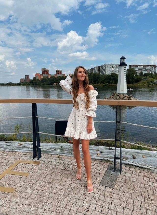 Смешной фейл в прямом эфире от ведущей новостей из Красноярска