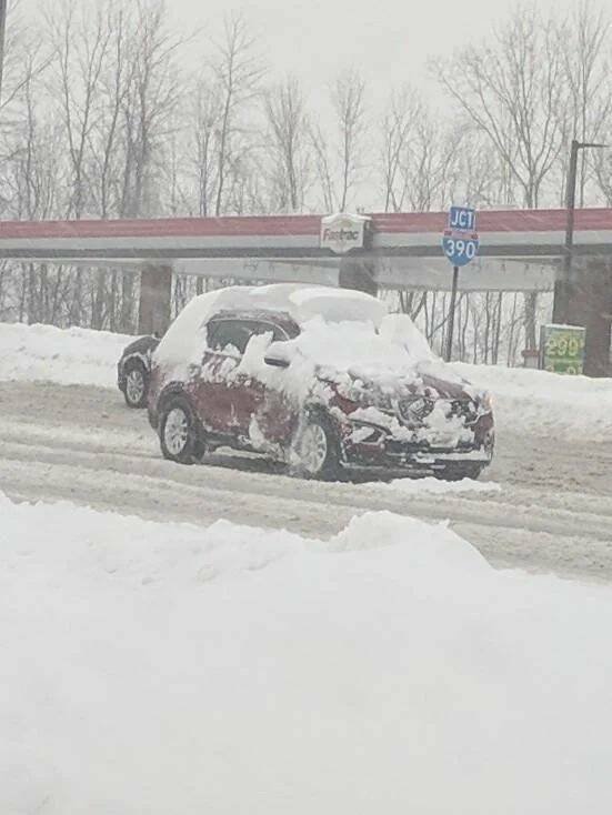 Подборка картинок. Вечерний выпуск - 04.03.2025 (30 фото)