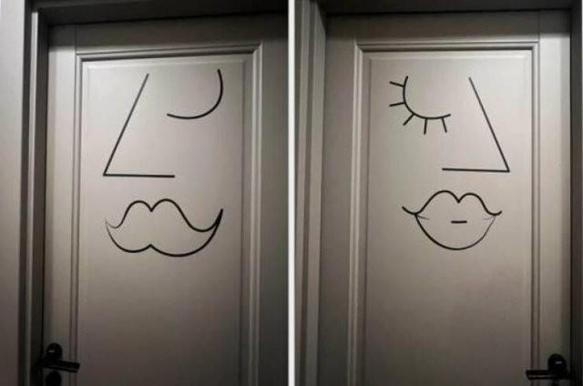 Вывески в туалетах