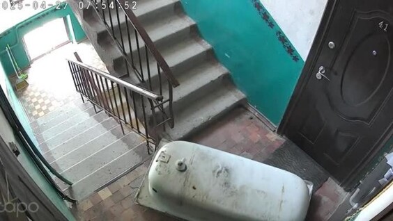 
        Когда не покормил кота    