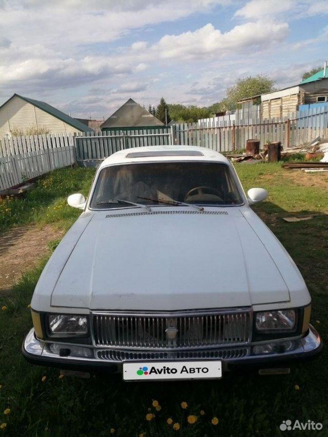 Тяжелый люкс по-русски: в продаже редкий лимузин на базе ГАЗ-31102, который удлинён на 493 мм