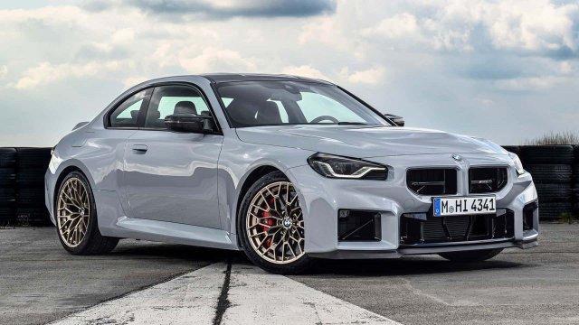 BMW показали новую M2 CS: самое мощное заднеприводное авто М-серии