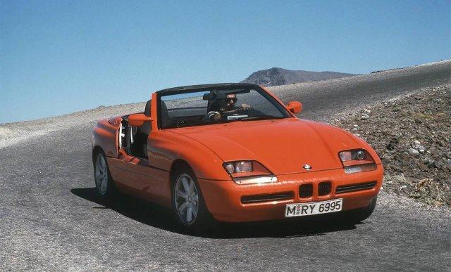 В Москве катается редкая BMW Z1 конца 80-х – начала 90-х