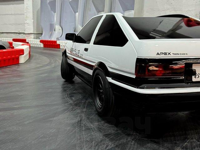 Японский инженер сделал уменьшенную детскую копию легендарной Toyota AE86