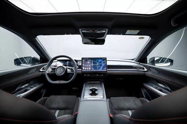 Mazda выпустила спортивный седан EZ-6 за 1,8 млн рублей
