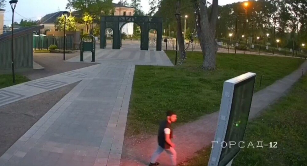
        Пьяный вандал пытался сломать городское имущество в Тверской области    