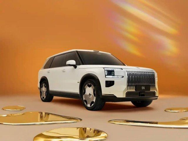 Zeekr показали интерьер своего нового флагманского SUV — 9Х