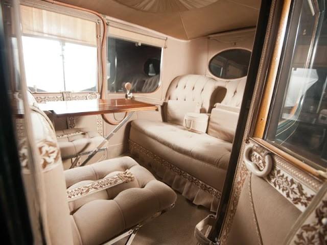 «Серебряный призрак» Rolls-Royce 1915 года