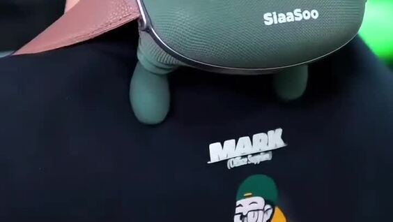 
        Китайцы сделали массажер для шеи с лапками    