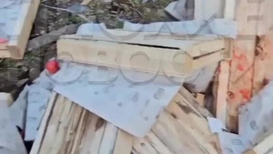 
        Жительница Новосибирска разнесла точку нелегального торговца    