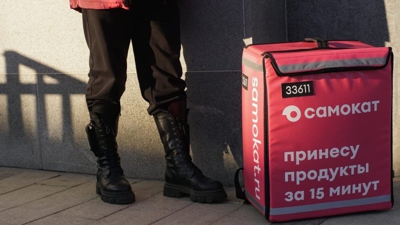 
        Курьеры «Самоката» придумали способ снизить количество жалоб от клиентов    