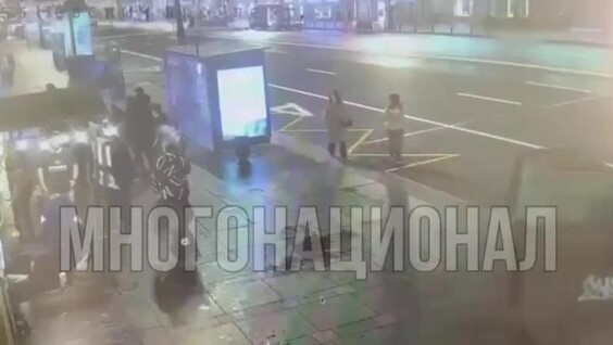 
        В Петербурге туристы из Саудовской Аравии спровоцировали конфликт с местными парнями    
