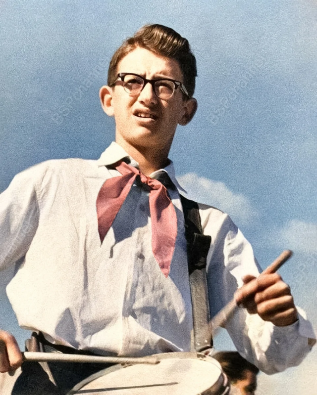 Подборка интересных ретро-снимков известных людей