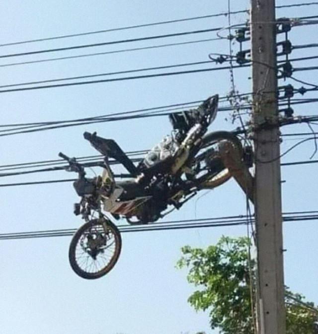 Фотохроника дорожного абсурда