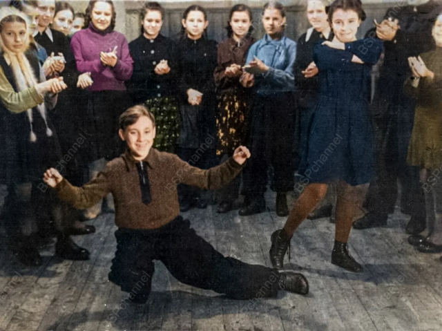 Подборка интересных ретро-снимков известных людей