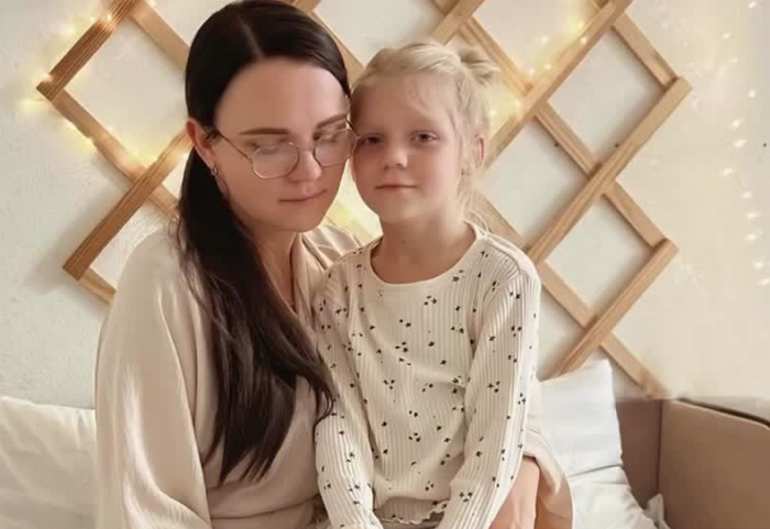 Женщина рассказала в соцсетях, что назвала дочь именем Бежевина: в комментах это не оценили