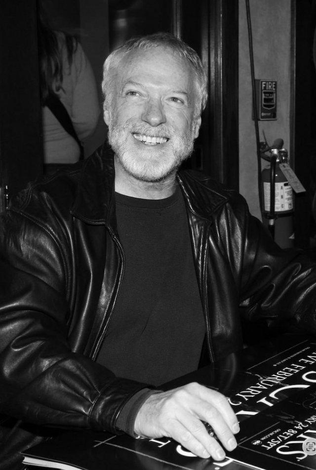 Умер легенда Голливуда Дру Струзана