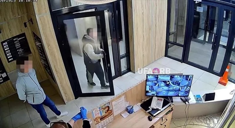 
        В Уфе мужчина избил женщину-консьержа    