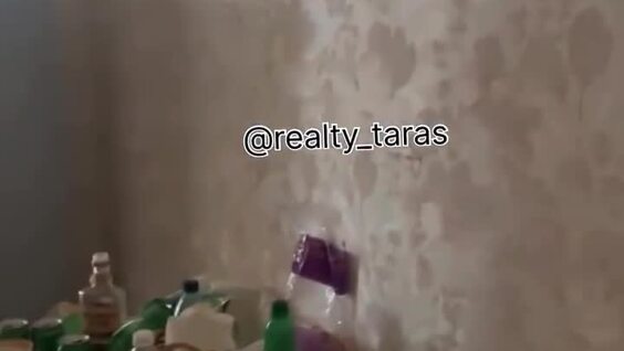 Мужчина сдал квартиру интеллигенту с депрессией и пожалел об этом
Мужчина сдал квартиру интеллигенту с депрессией и пожалел об этом