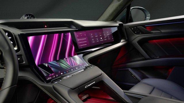 В сети обсуждают салон нового Porsche Cayenne Electric 2026