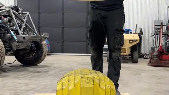 
        Как&nbsp;алюминий &laquo;оживает&raquo; под&nbsp;действием мощного магнита    