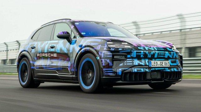 В сети обсуждают салон нового Porsche Cayenne Electric 2026
