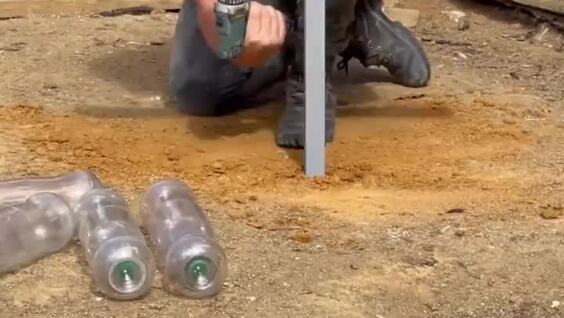 
        Кормушки для&nbsp;птиц из&nbsp;бутылок    