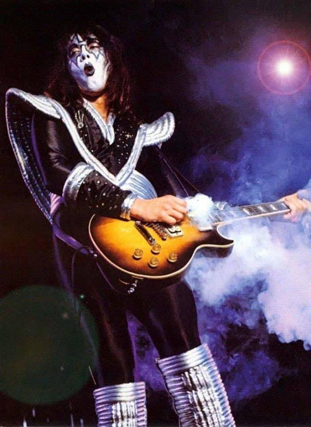Умер сооснователь легендарной группы Kiss Пол Дэниел &laquo;Эйс&raquo; Фрейли