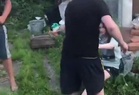 Конфликт обладателей синего пояса
Конфликт обладателей синего пояса