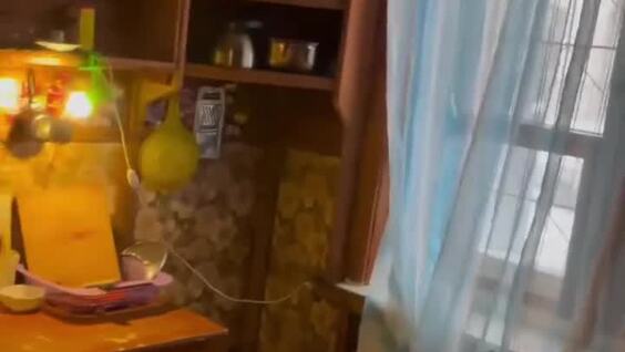 В центре Петербурга выставили на продажу «квартиру из фильмов ужасов»
В центре Петербурга выставили на продажу «квартиру из фильмов ужасов»