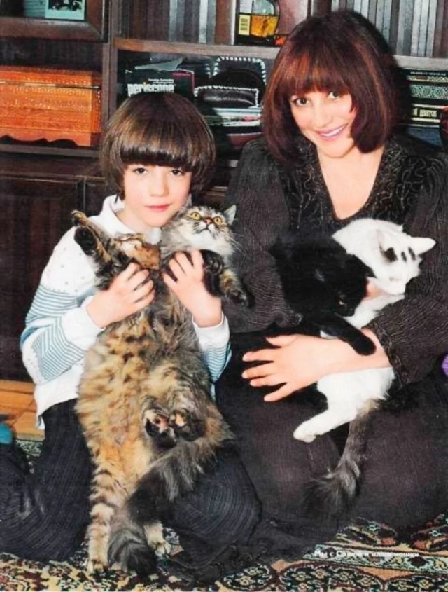 Интересные снимки знаменитых людей Интересные снимки знаменитых людей