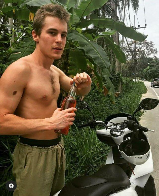 Иван Янковский отметил 35-летие: лучшие фото актера Иван Янковский отметил 35-летие: лучшие фото актера