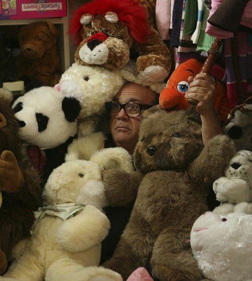 Денни ДеВито отмечает 81-летие: яркие фото актера