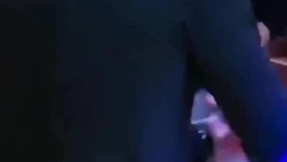 Танцы в кафе чуть не закончились стрельбой
Танцы в кафе чуть не закончились стрельбой