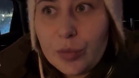 
        Девушке пришло наследство от&nbsp;бабушки, но&nbsp;Сбербанк отказался отдавать деньги    