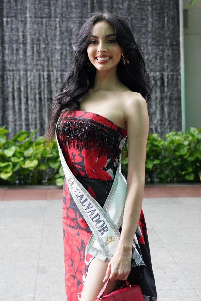 Самые яркие красавицы конкурса «Мисс Вселенная — 2025»: и наша Анастасия Венза Самые яркие красавицы конкурса «Мисс Вселенная — 2025»: и наша Анастасия Венза