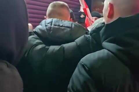 Жёсткая драка произошла после футбольного матча в Москве
Жёсткая драка произошла после футбольного матча в Москве