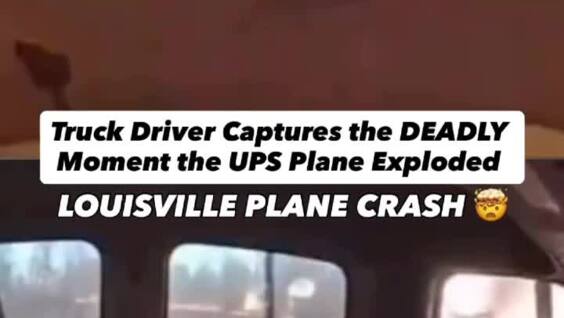 В США водитель грузовика запечатлел момент крушения самолёта
В США водитель грузовика запечатлел момент крушения самолёта