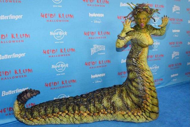 Хайди Клум показала, какой наряд выбрала для праздника Хэллоуин Хайди Клум показала, какой наряд выбрала для праздника Хэллоуин