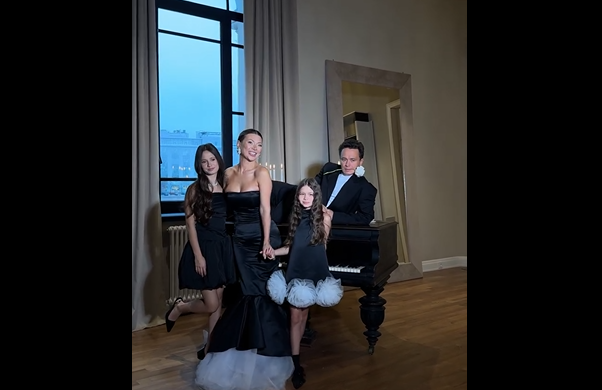 Какая красивая дочь выросла у Ильи Соболева