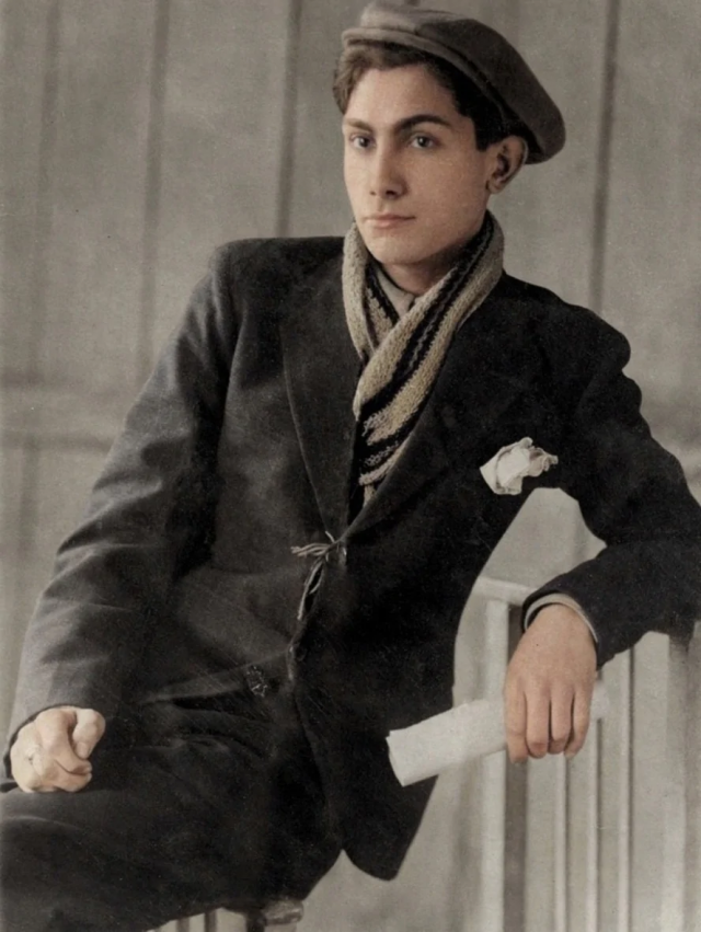 Интересные снимки знаменитых людей Интересные снимки знаменитых людей