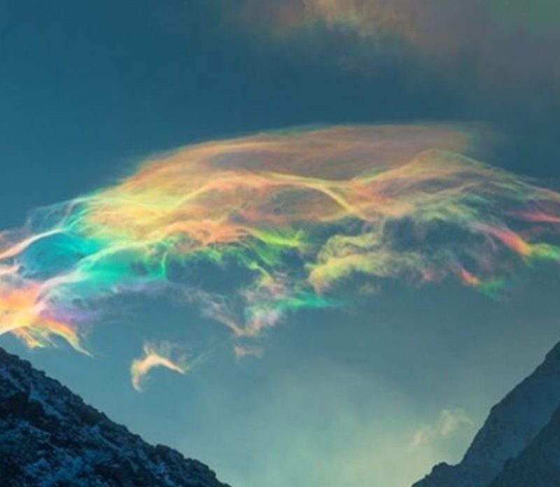 
        20&nbsp;примеров нестандартных и&nbsp;аномальных красок природы    