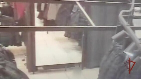 Мужчина украл одежду в магазине в Подмосковье
Мужчина украл одежду в магазине в Подмосковье