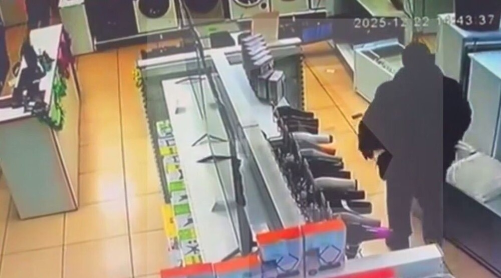 
        Мужчина разгромил магазин электроники в&nbsp;Алтайском крае    