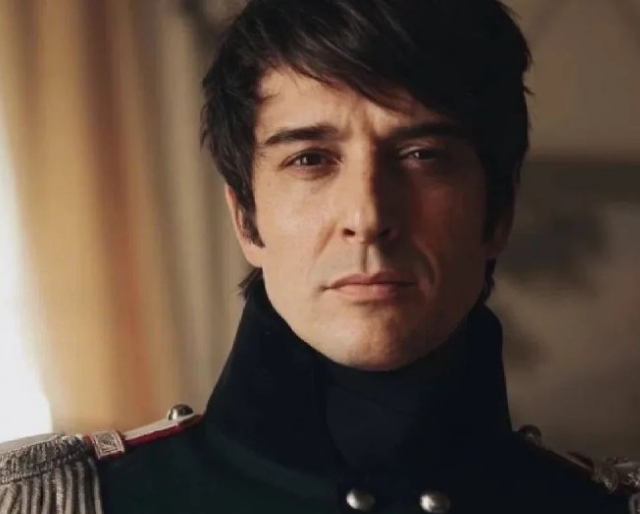 Новый актер Болконского в «Войне и мире» Новый актер Болконского в «Войне и мире»