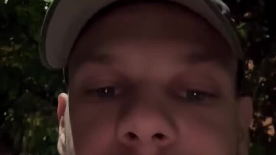 
        Холостой и&nbsp;счастливый    