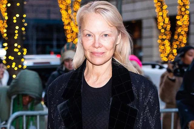 Памела Андерсон ответила, почему считает себя красивой Памела Андерсон ответила, почему считает себя красивой