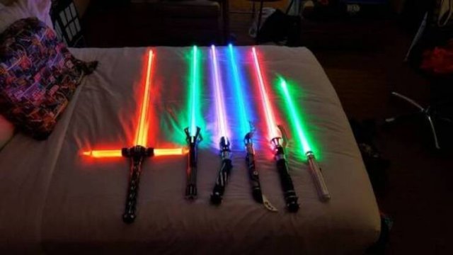 Подборка картинок. Вечерний выпуск - 24.12.2025 (30 фото)