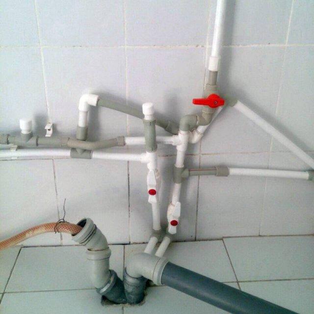 Изобретения и ремонт в стиле "И так сойдет!"